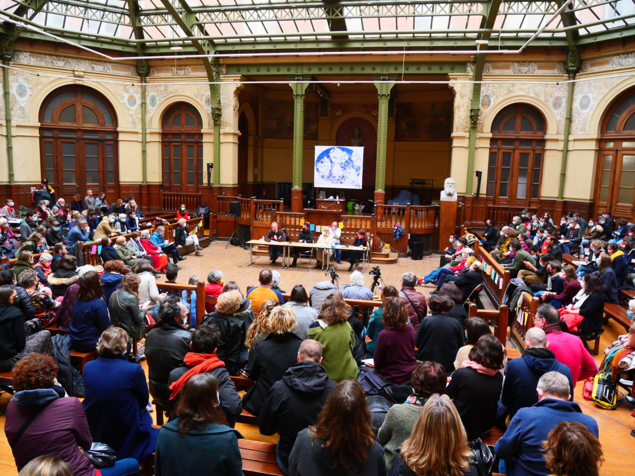 assises citoyennes du soin psychique à la bourse du travail de Paris - mars 2022